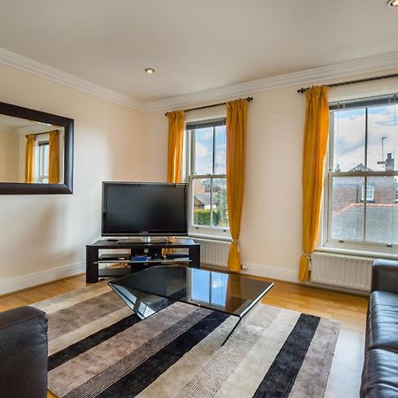 Spacious, 3 Bed House For 6 In Central Chester Ξενοδοχείο Εξωτερικό φωτογραφία
