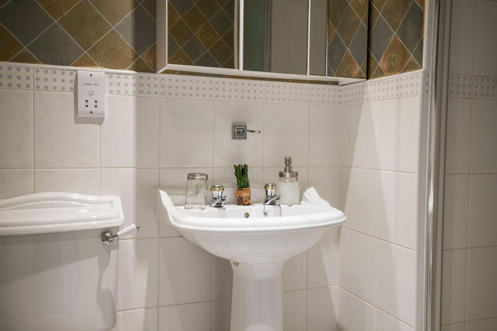 Spacious, 3 Bed House For 6 In Central Chester Ξενοδοχείο Εξωτερικό φωτογραφία
