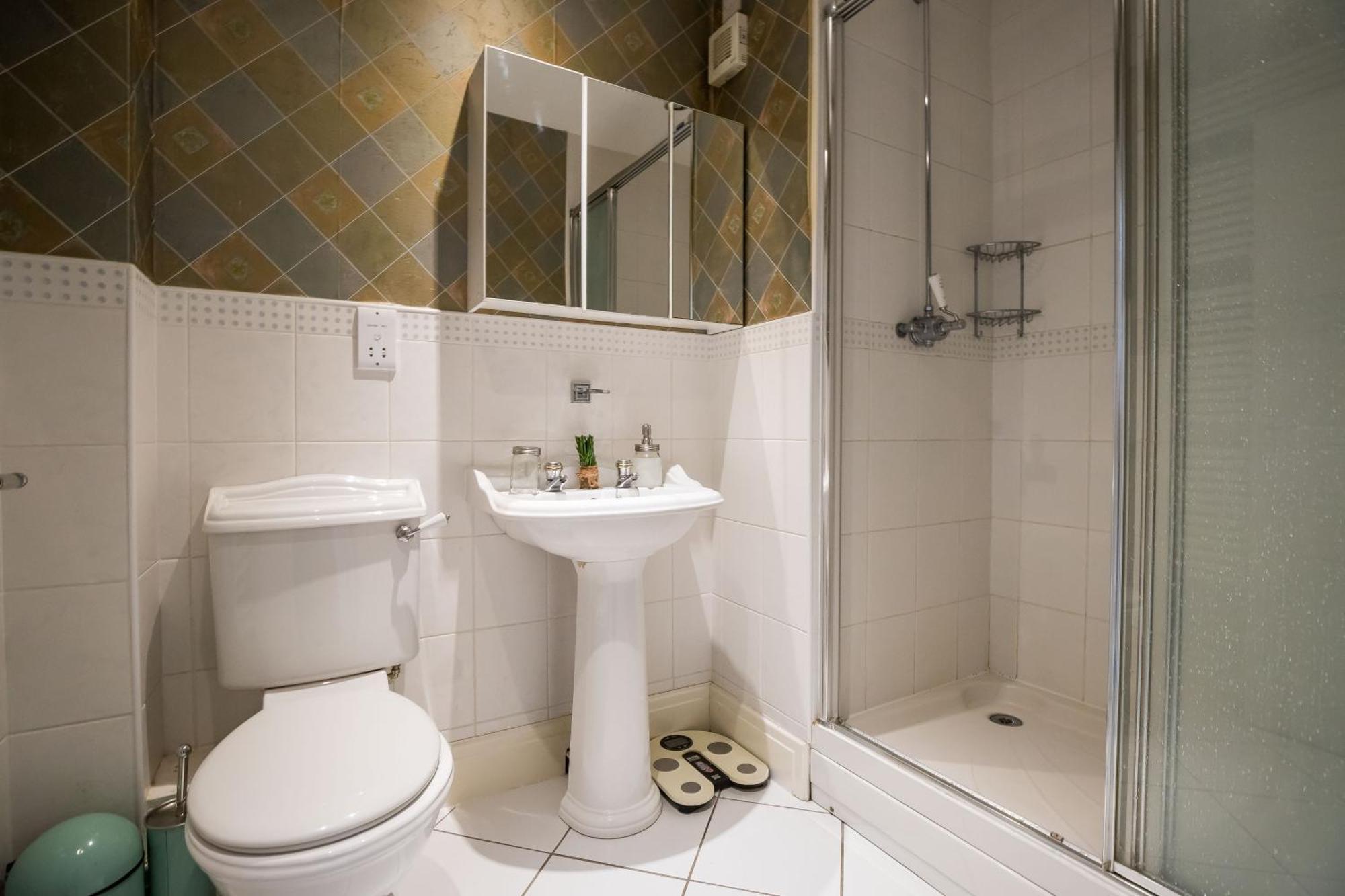 Spacious, 3 Bed House For 6 In Central Chester Ξενοδοχείο Εξωτερικό φωτογραφία