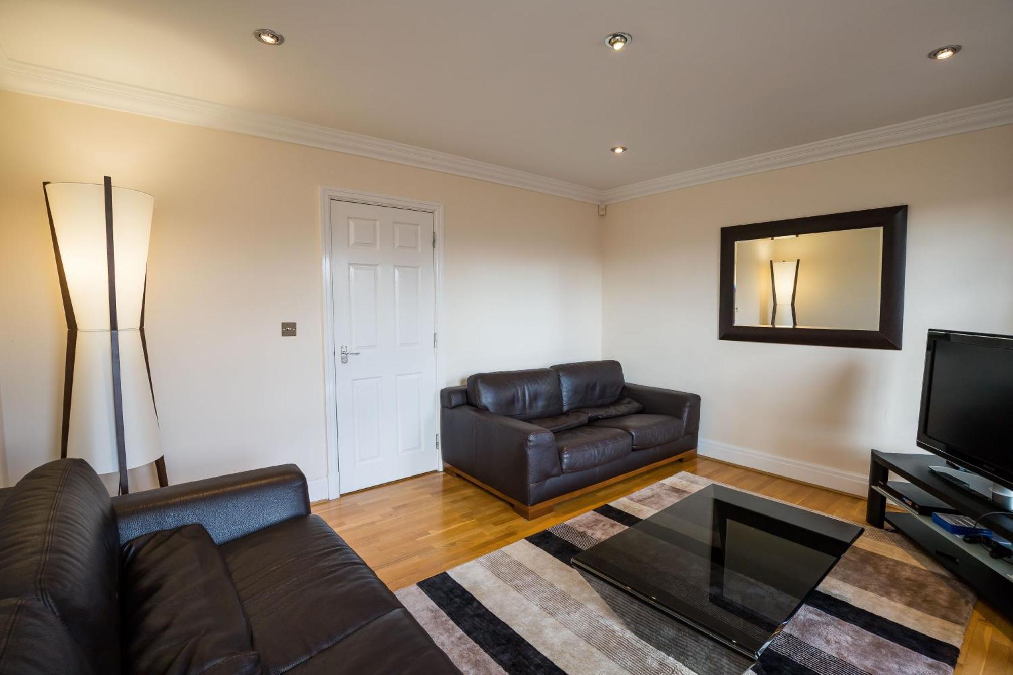 Spacious, 3 Bed House For 6 In Central Chester Ξενοδοχείο Εξωτερικό φωτογραφία