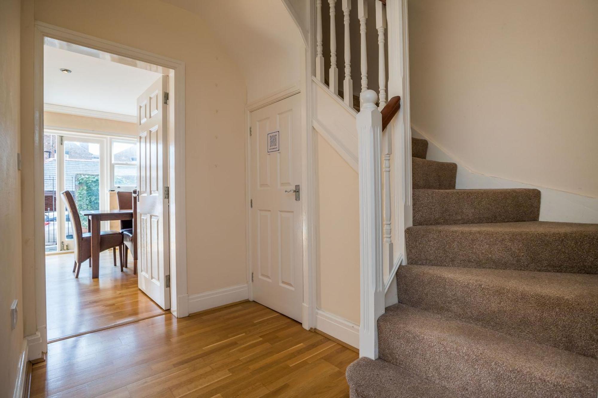 Spacious, 3 Bed House For 6 In Central Chester Ξενοδοχείο Εξωτερικό φωτογραφία
